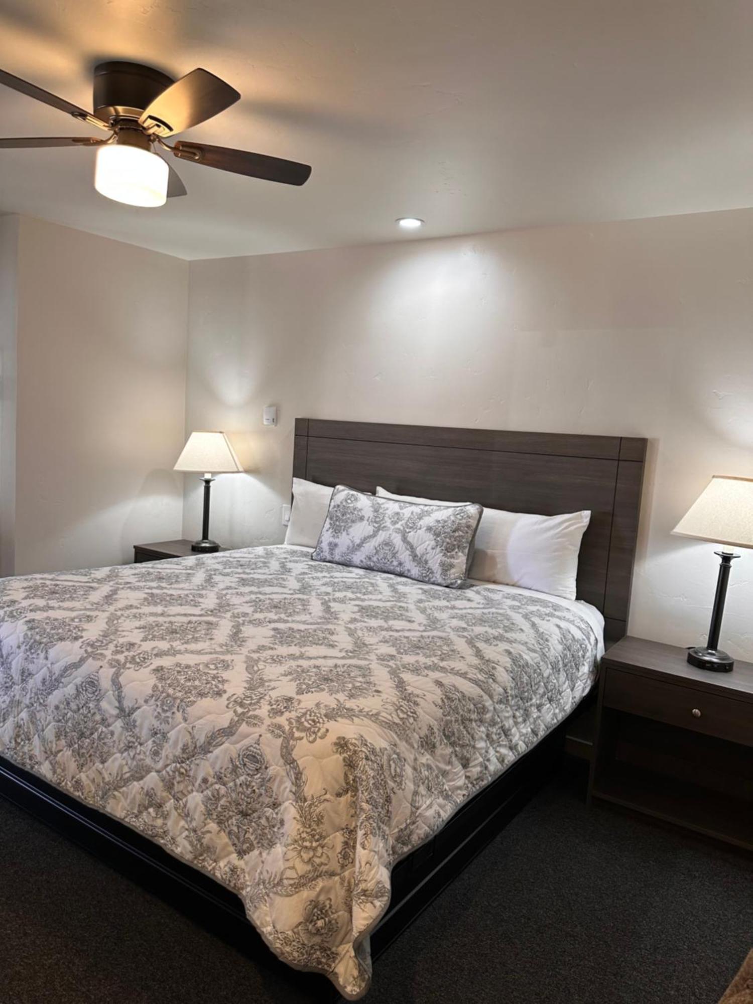 Hotel Lee Vining Motel 3*