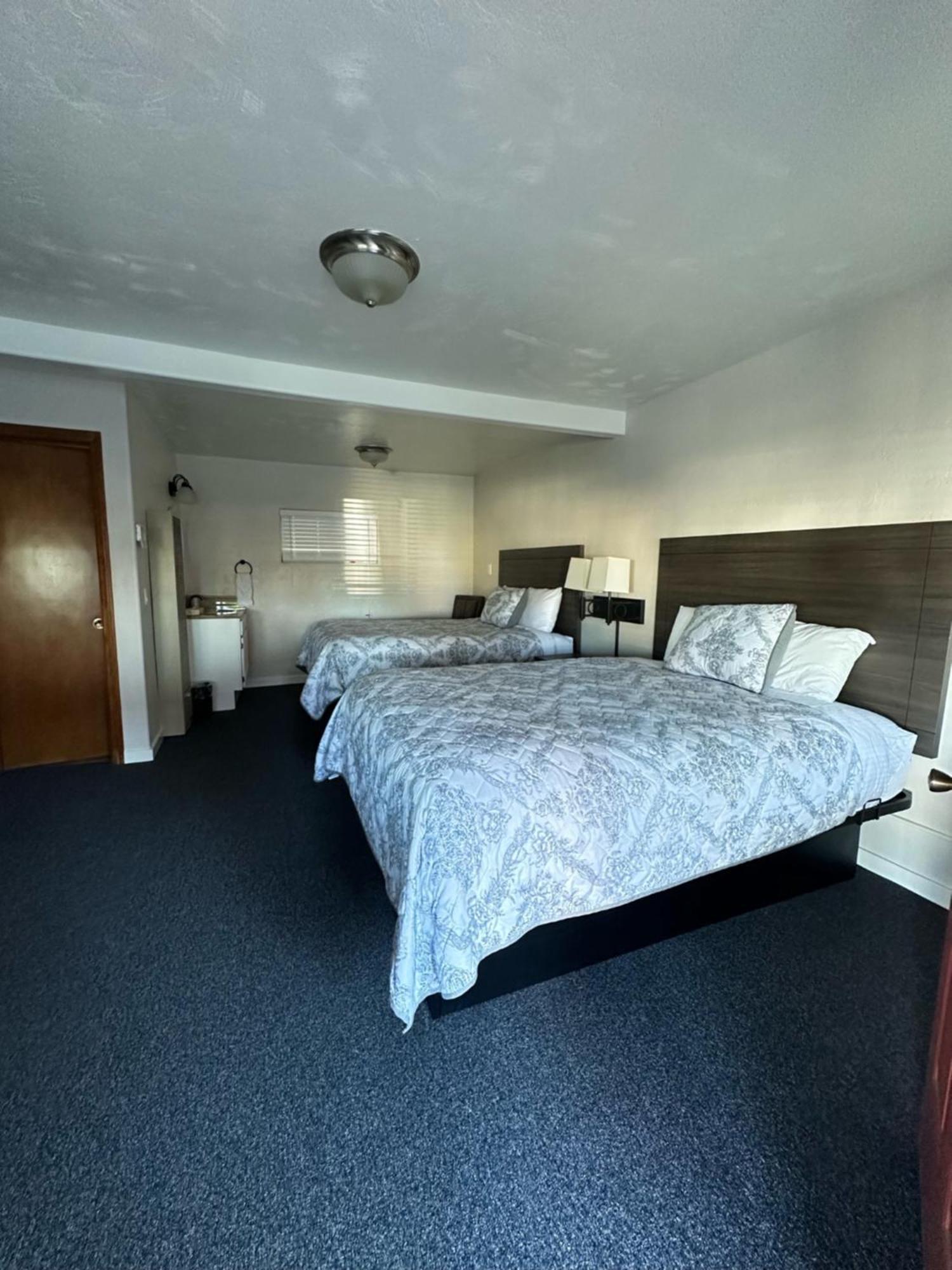 Lee Vining Motel Hotel 3*