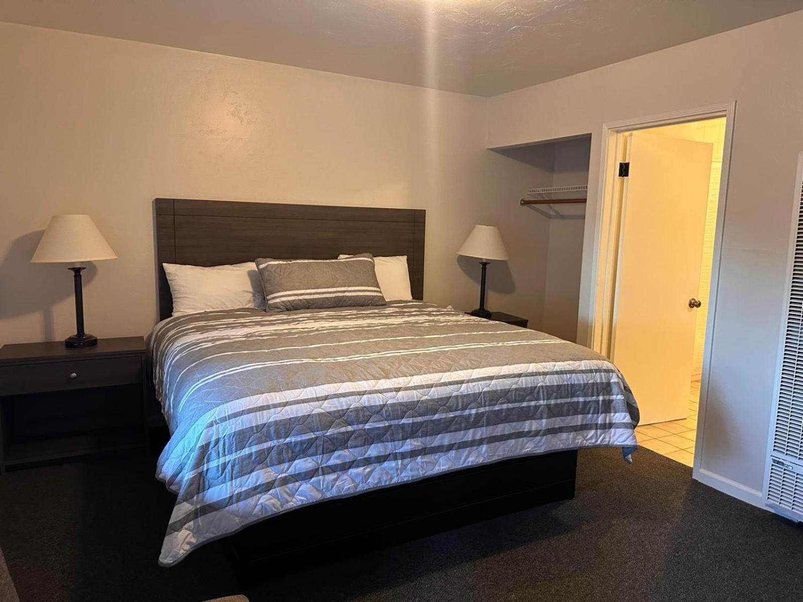 Lee Vining Motel Hotel